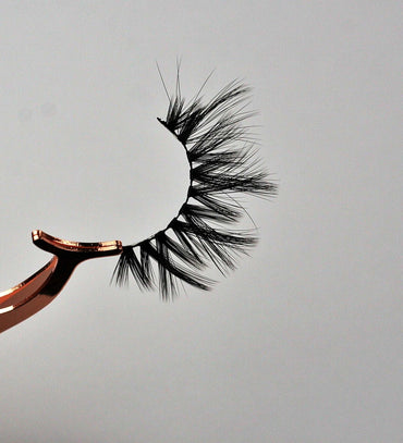 Spicy - Be Minked Beauty