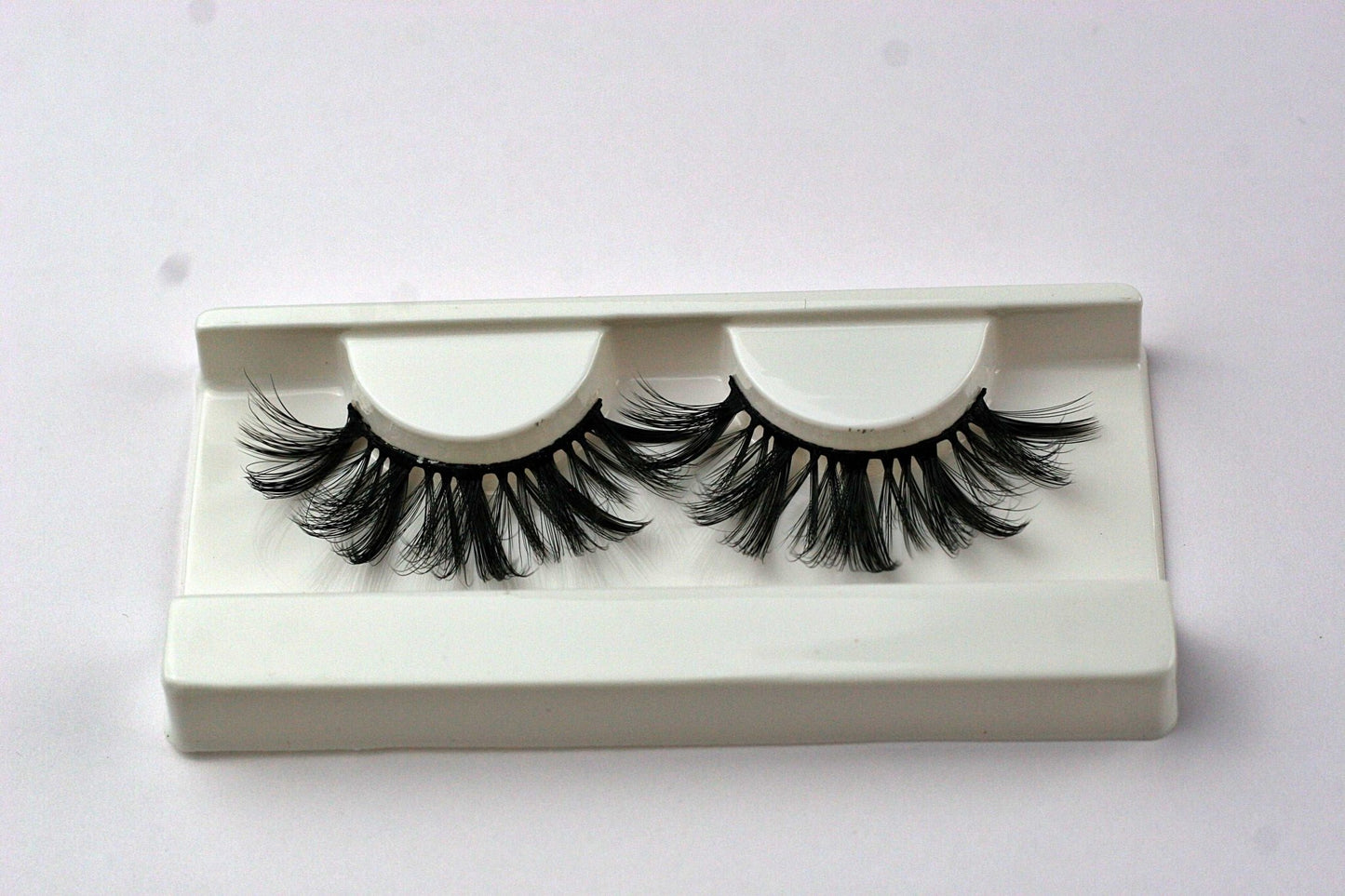 Kinky - Be Minked Beauty